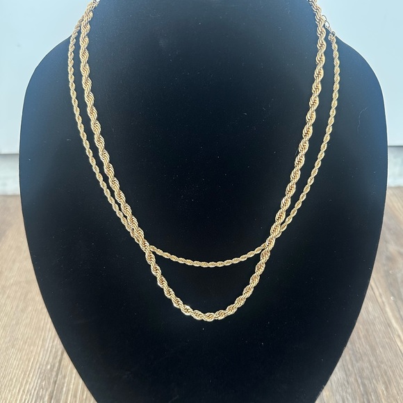 vertical collective Jewelry - brand new gold layered necklace set